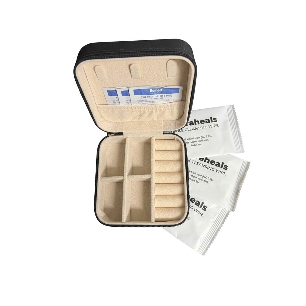 Compacte Piercing Organizer / Sieradendoosje (9 x 9 cm) + Reinigingsset