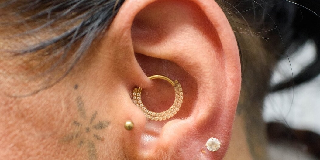 Daith of rook, flat of helix, helix of conch? Zo kies je jouw kraakbeenpiercing
