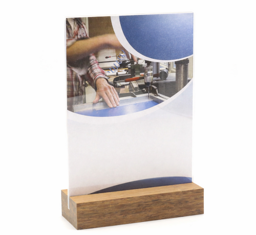 Kaarthouder A4 Premium met caramel Bamboo voet