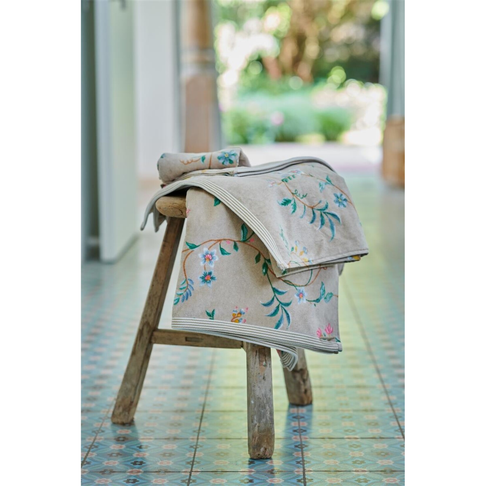 Pip Studio Les Fleurs - Khaki