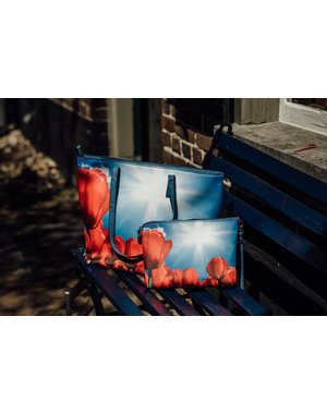 Celdes Tassenset Rode tulpen in de zon (twee tassen)