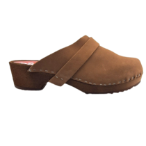 DINA Dina Clogs – Braun mit Nubukleder