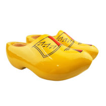 Gelbe Holzclogs für Bauern – Alle Größen