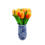 TRAA Delfter blaue Vase mit orangefarbenen Holztulpen (10 Stück)