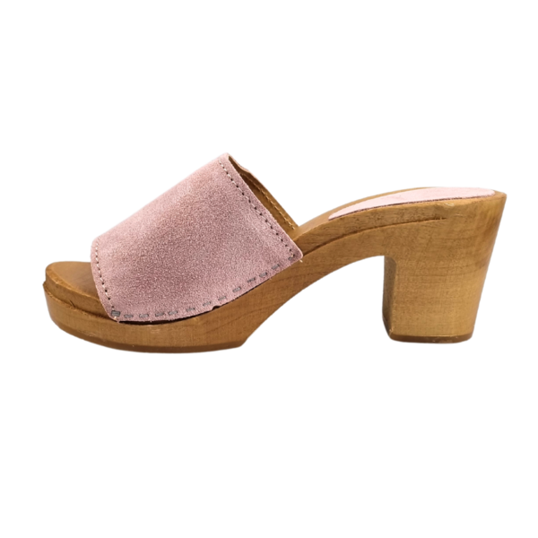 DINA Absatzschuhe – Pastellrosa – Wildleder – offene Zehenpartie