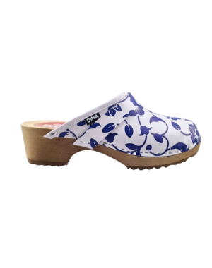 DINA Swedish clogs - Blue flowers by Dina