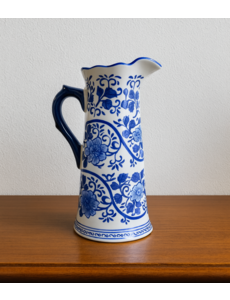 TRAA Delftsblauwe schenkkan - hoogte 31cm