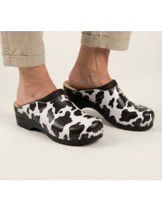 DINA Clogs mit Kuhfellmuster und schwarzer Sohle - Dina