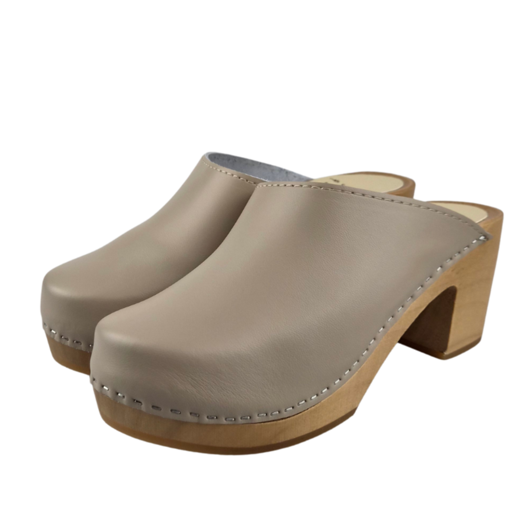 DINA Scandinavische Clog Heels – Taupe Leder & Houten Hak