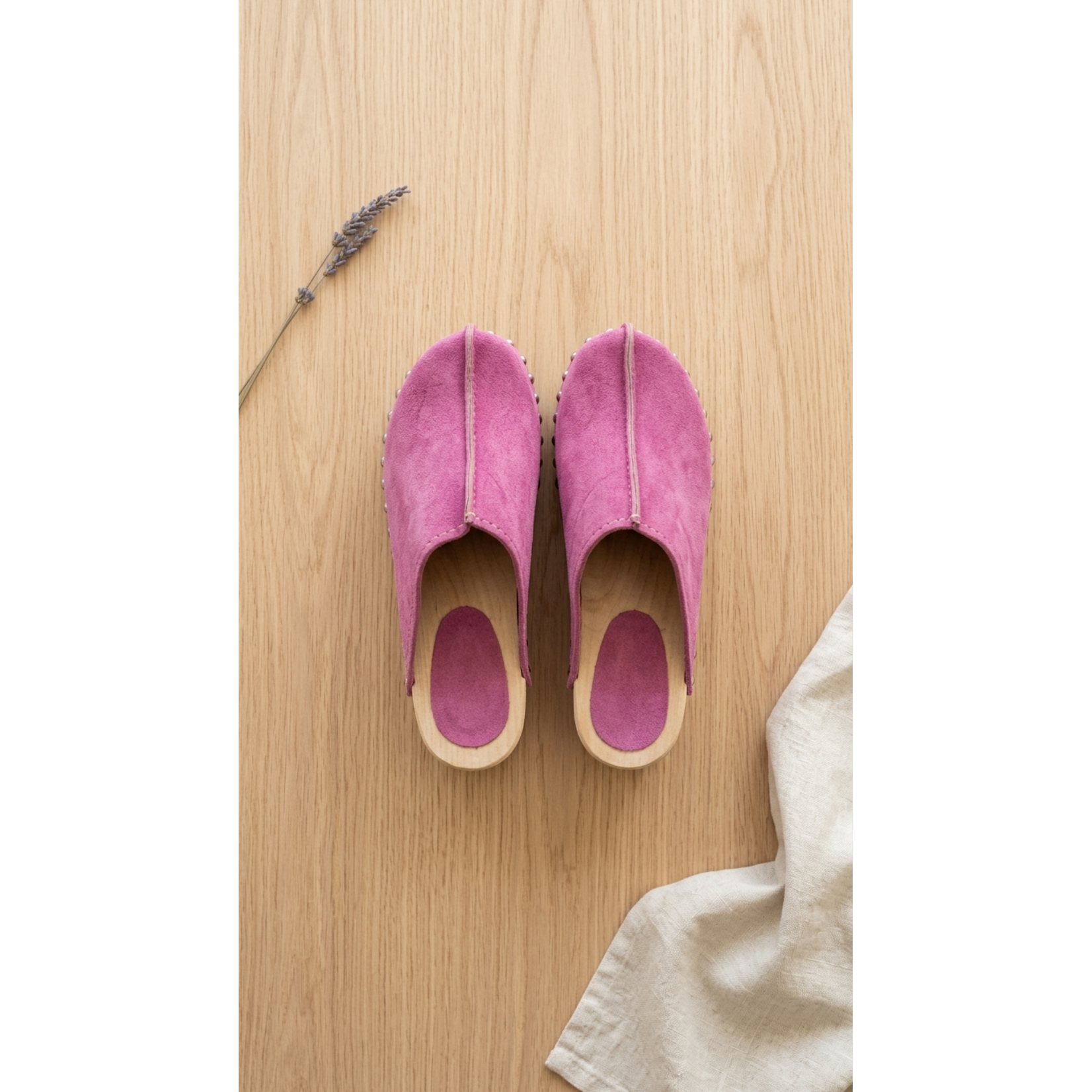 DINA Dina Lykke Clog - suede edition - Pink