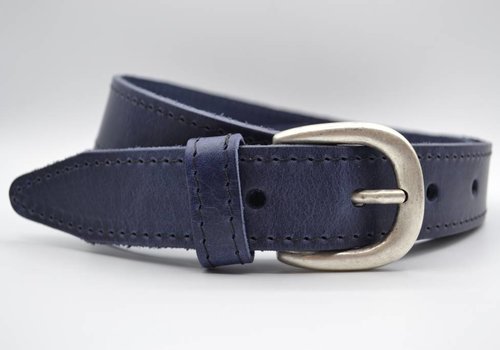 Scotts Bluf 35mm blauwe gestikt italiaans volnerf lederen riem Scotts Bluf 35mm blauwe gestikt italiaans volnerf lederen riem