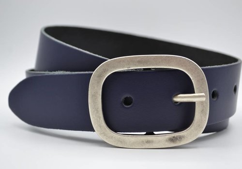 Scotts Bluf 4cm donker blauwe split lederen riem. Scotts Bluf 4cm donker blauwe split lederen riem.