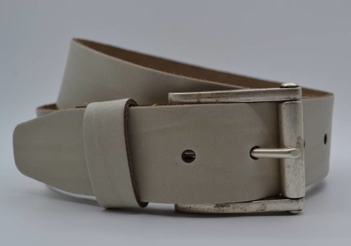 Scotts Bluf 4,5cm echt lederen casual ecru riem. Scotts Bluf 4,5cm echt lederen casual ecru riem.