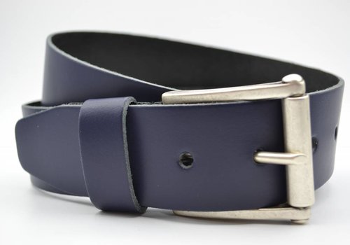 Scotts Bluf 4,5cm echt lederen casual donker blauwe riem. Scotts Bluf 4,5cm echt lederen casual donker blauwe riem.