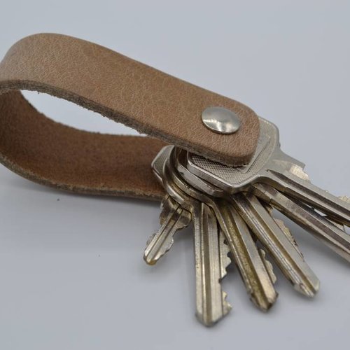 taupe echt lederen sleutelhanger 