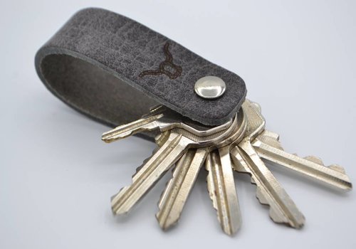 Scotts Bluf grijze echt lederen sleutelhanger met logo Scotts Bluf grijze echt lederen sleutelhanger met logo