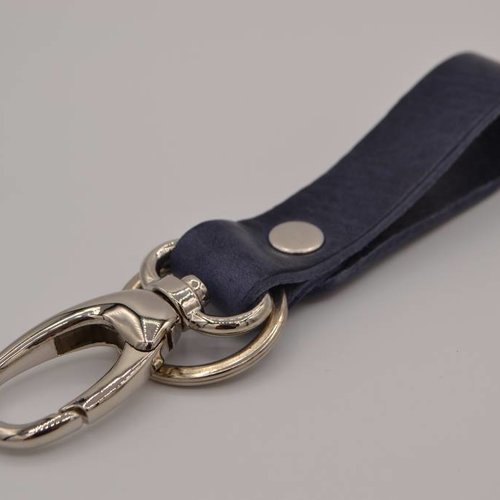 Blauwe echt lederen sleutelhanger 