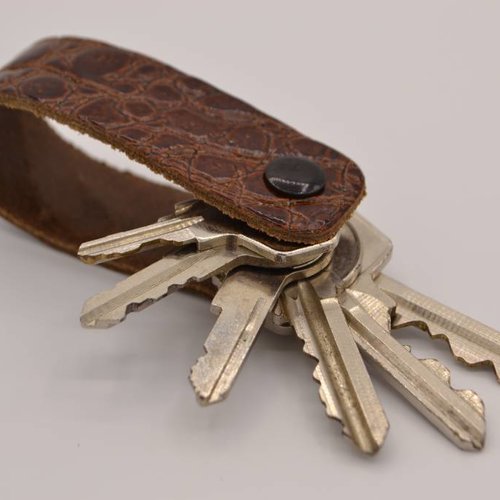 Cognac croco echt lederen sleutelhanger 