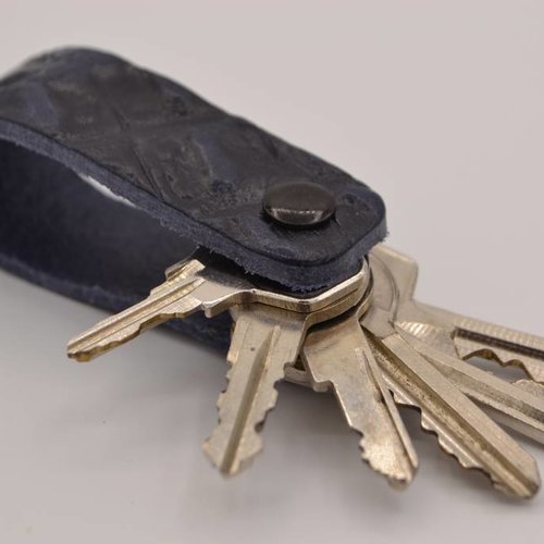 Blauwe  croco echt lederen sleutelhanger 