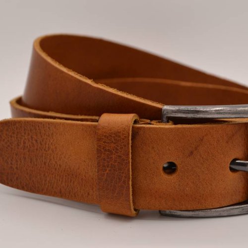 cognac italiaans volnerf lederen riem met bronze gesp 