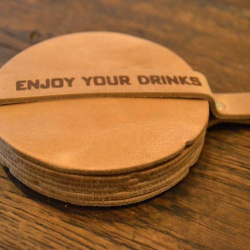 Set van 6 echt lederen taupe onderzetters 