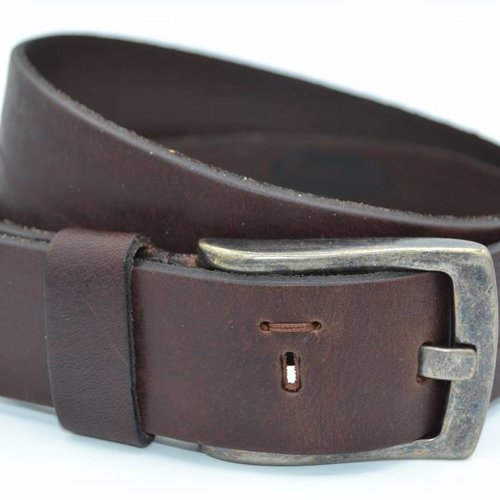 Stoere bruine riem met gave details 