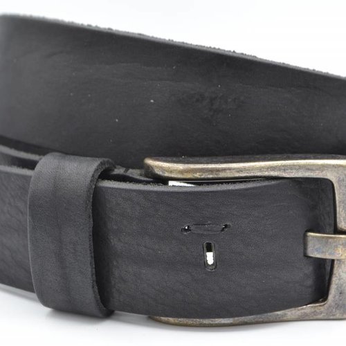 Stoere zwarte riem met gave details 