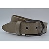 Big Belts Deze 4cm brede taupe riem van Italiaans nerf leer wordt speciaal voor u op maat gemaakt.