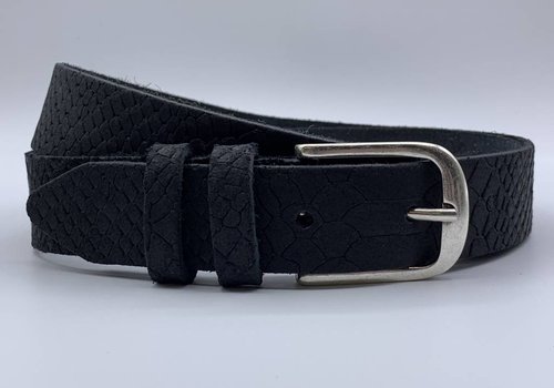 Scotts Bluf Trendy zwarte damesriem met slangenprint. Scotts Bluf Trendy zwarte damesriem met slangenprint.