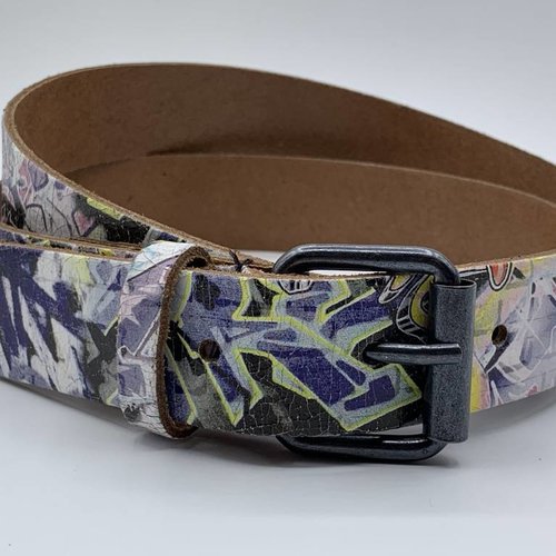 Stoere kinderriem met graffity print 