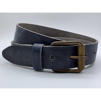 Stoere 4cm brede blauwe riem. Gekreukt leer en geroeste gesp