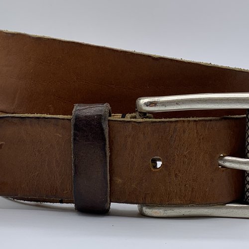 Stoere cognac riem met gewassen vintage leer 
