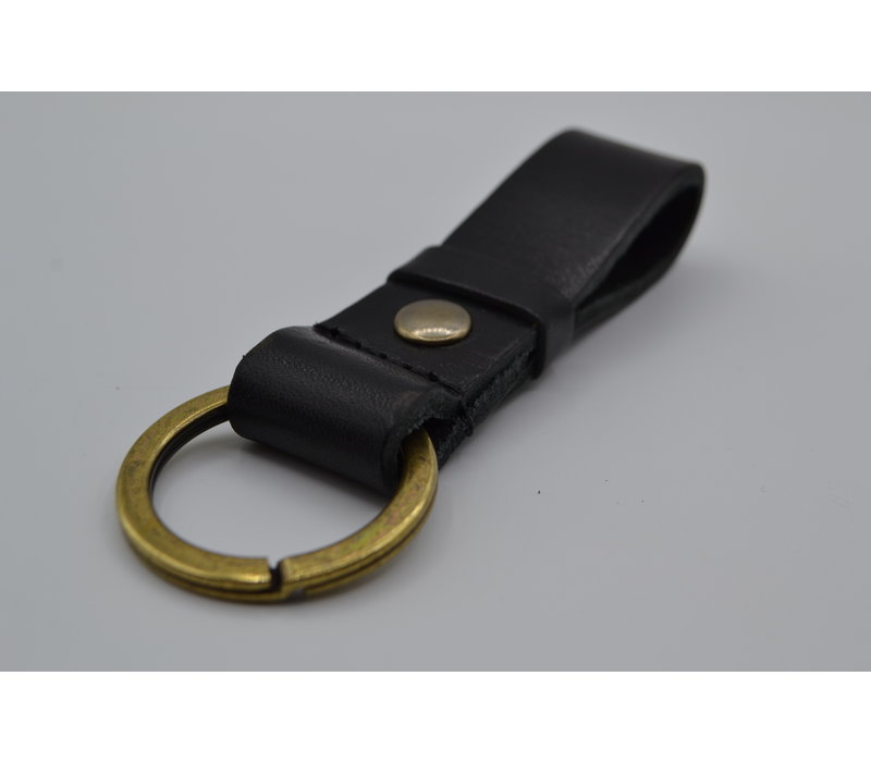 Deze zwarte vintage sleutelhanger is te personaliseren met 30 karakters of een logo.  - Copy