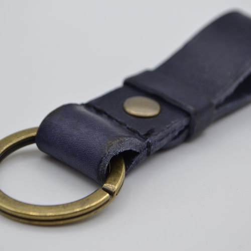 Blauwe vintage sleutelhanger met naam of logo 