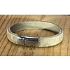 Scotts Bluf ecru armband met magneetsluiting en krokodillen print .