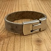 Scotts Bluf Bruine armband gemaakt van vintage bruin leer en oud zilveren magneetsluiting.