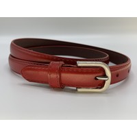 Rode Italiaans leren damesriem. 2cm breed met een fantastische afwerking en nikkelvrije gesp.