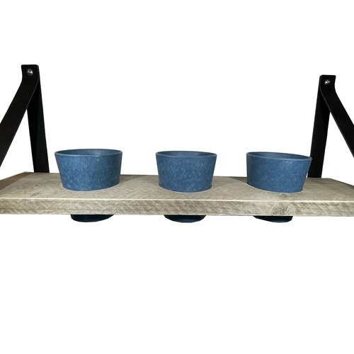 Kruidenrek met blauwe potjes 