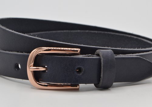 Scotts Bluf Blauwe 20mm brede riem met rose gouden gesp. Scotts Bluf Blauwe 20mm brede riem met rose gouden gesp.