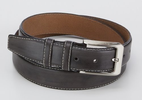 Bullock Nette grijze riem met contrast stiksel. Bullock Nette grijze riem met contrast stiksel.