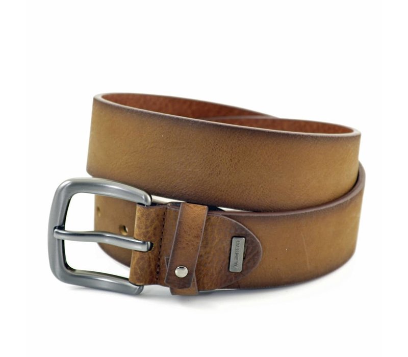 4cm brede cognac Alberto riem. De perfecte casual riem.