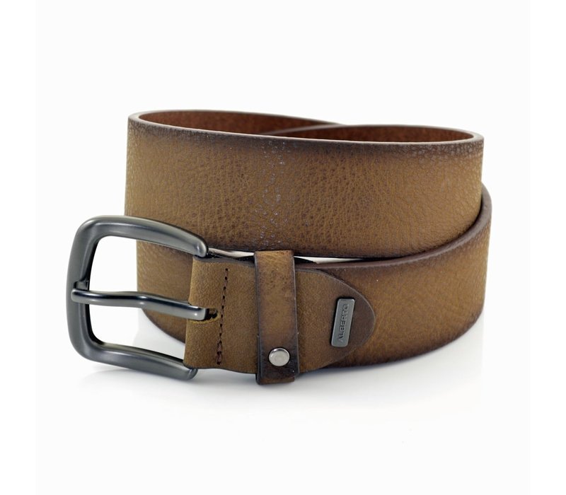 4cm brede bruine Alberto riem. De perfecte casual riem.