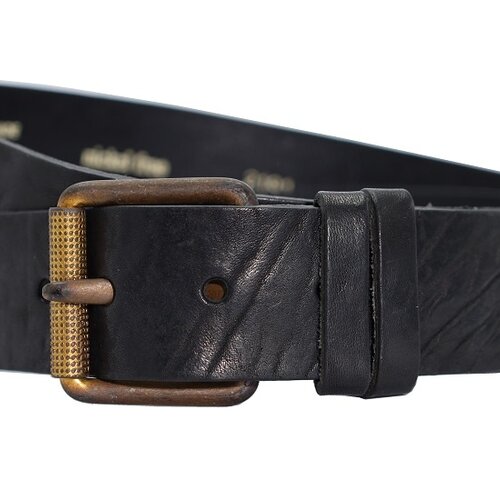 4cm brede zwarte riem. 