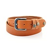 Kidzzbelts 3cm brede cognac kinderriem. Afgewerkt met 2 sterstuds op de lus en een op de punt.