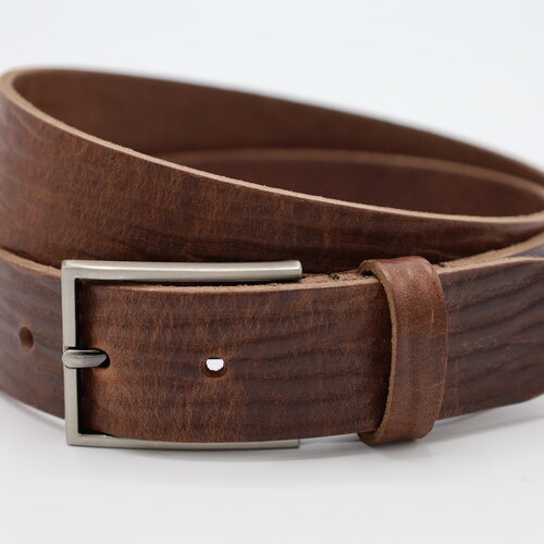 Bruine 3.5 cm brede golfprint riem van Italiaans leer. 