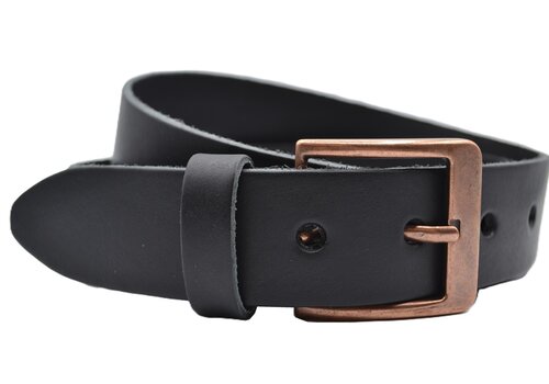 Scotts Bluf Zwarte Italiaans volnerf lederen riem met bronzen gesp. Scotts Bluf Zwarte Italiaans volnerf lederen riem met bronzen gesp.