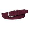 Tresanti Suede bordeaux rode suede riem. Echt leer en aanpasbaar d.m.v. een schroefje bij de gesp.