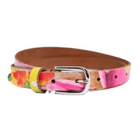 2 cm brede riem met kleurrijke bloemenprint. Echt Nederlands krakkelee leer.