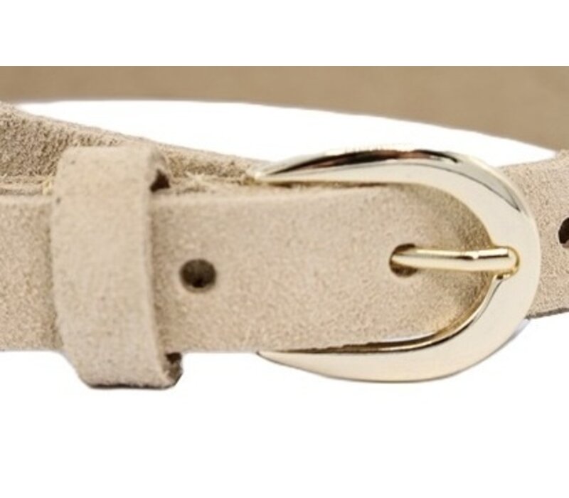 Joss Mode beige 2 cm brede riem afgewerkt met gouden gesp.