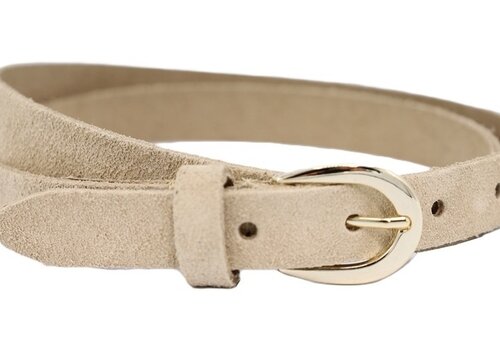 Joss riemen Beige smalle riem van suede soepel leer. Joss riemen Beige smalle riem van suede soepel leer.